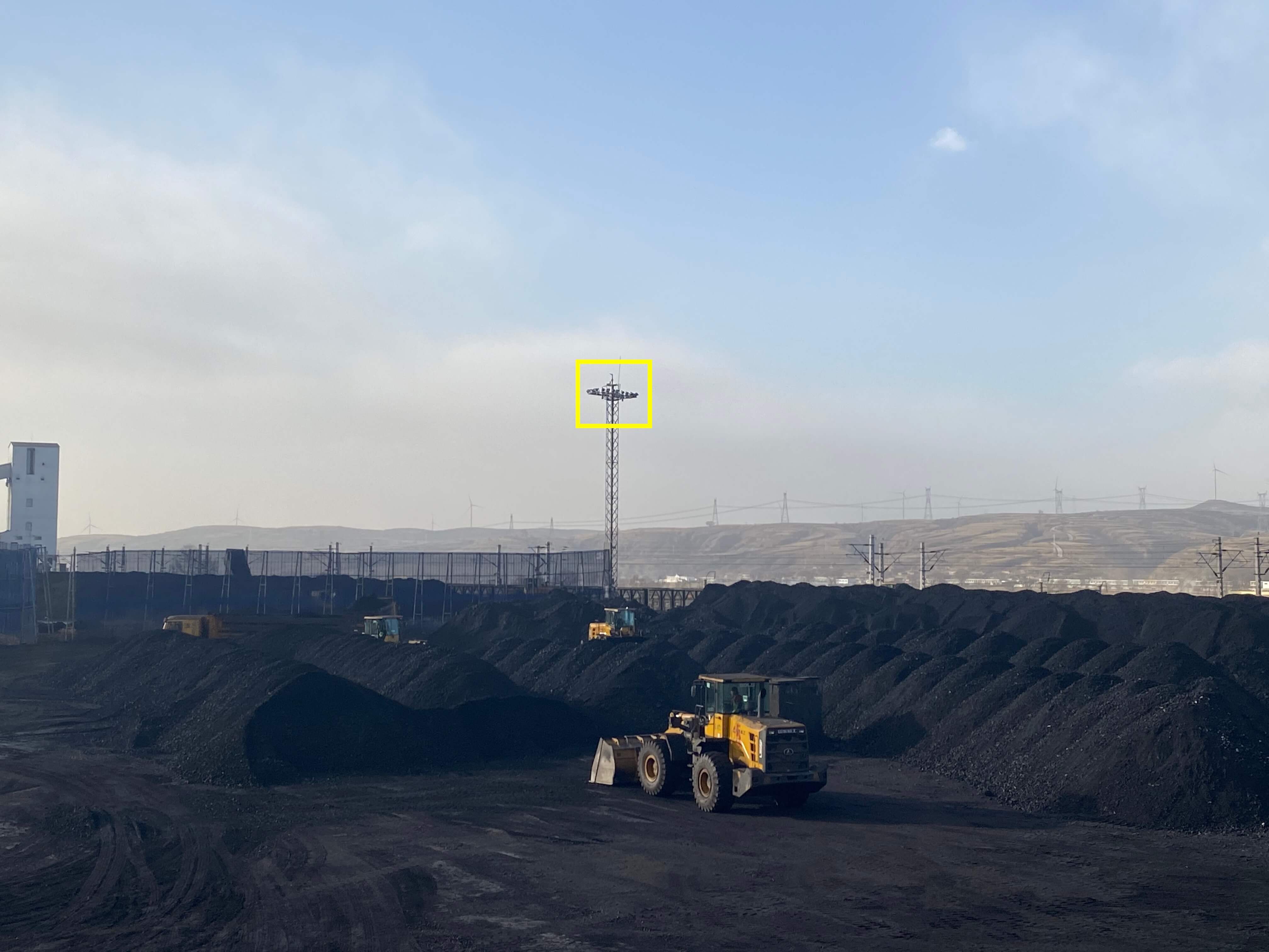 Person/Vehicle/Equipment Positioning Management System